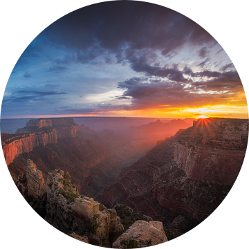 Grand Canyon Zonsondergang van Edwin Mooijaart