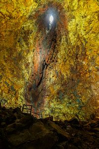 Inside a vulcano  sur Menno Schaefer