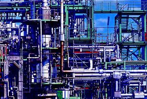 Öl (Ölraffinerie mit Pipelines)