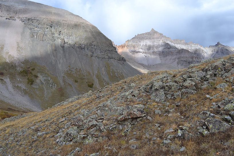 Hike Yankee Boy Basin by Bernard van Zwol