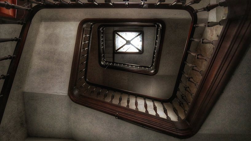 Beautiful staircase van Edou Hofstra