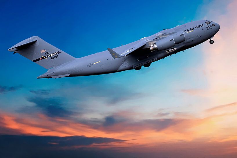 Boeing C-17 Globemaster III by Gert Hilbink