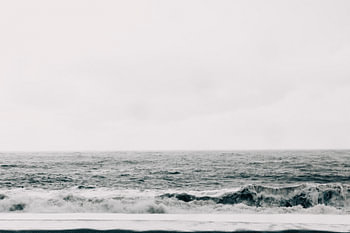 Raw beauty of the ocean