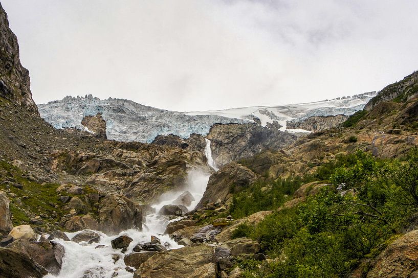 Waterval afkomstig van een gletsjer par Remco de Zwijger