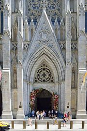 Saint Patrick's cathedral by Frank's Awesome Travels