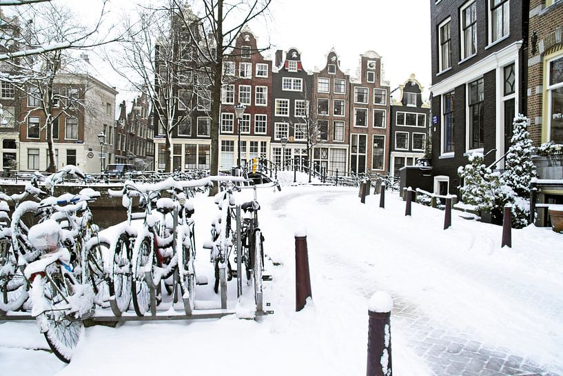 Amsterdam enneigée en hiver aux Pays-Bas par Eye on You