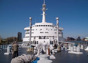 Aan dek ssRotterdam