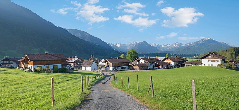idyllic spa town Rubi, tourist resort Oberstdorf by SusaZoom