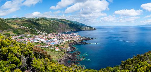 Panorama van Velas - Sao Jorge van Alexander Dorn