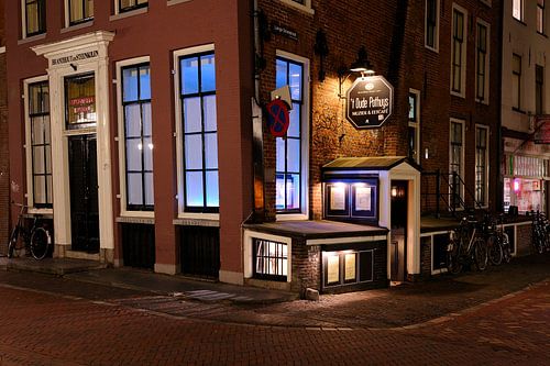 Musik und Restaurant 't Oude Pothuys an der Oudegracht in Utrecht