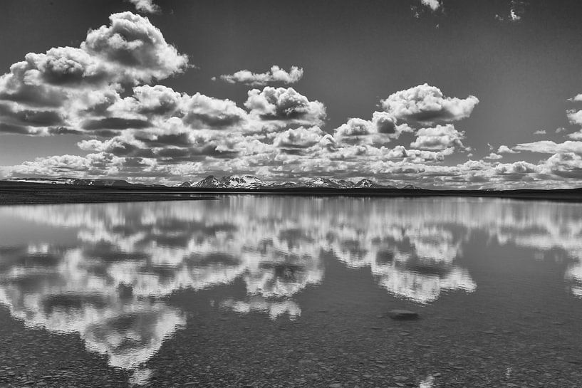 Spiegel in Island von Menno Schaefer