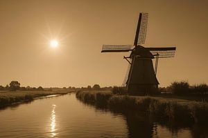 Soleil et moulin
