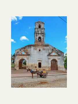 Prachtige oude kerk met pakezel en wagen gefotografeerd op Cuba van @Unique