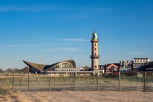 Der Leuchtturm und Teepott in Warnemünde
