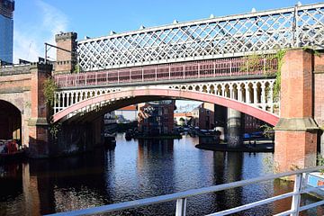 The Castlefield viaduct by Frank's Awesome Travels