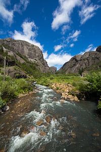 Escape the mountain by Ramon Bovenlander