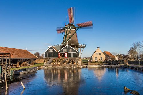 Windmolen De Rat in de stad IJlst in Friesland. Wout Kok One2expose Photography. 