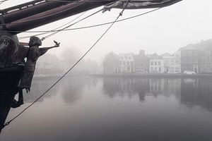 Haarlem: boegbeeld Soeverein. van OK