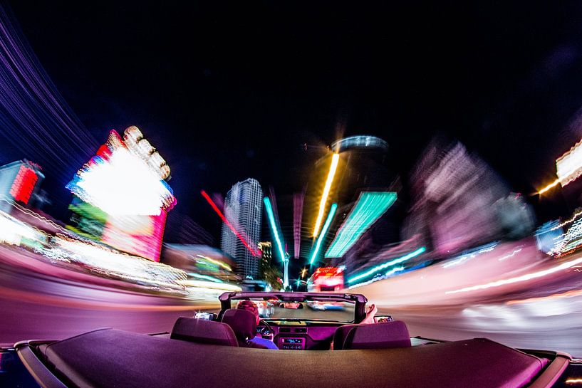 Las Vegas by Hello Pompoyo