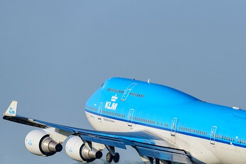 KLM Boeing 747 Jumbojet vliegtuig stijgt op vanaf Schiphol