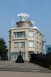 Maassluis Building Dirkzwager by Hans Blommestijn