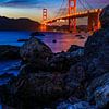 San Francisco skyline - Golden Gate Bridge after sunset van Tux Photography