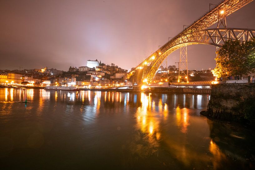 Porto with Ponte Dom Luís I by night by Leo Schindzielorz