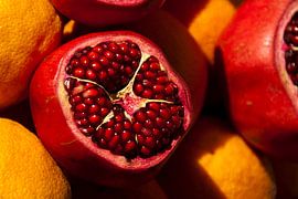 juicy pomegranate by Sense Photography