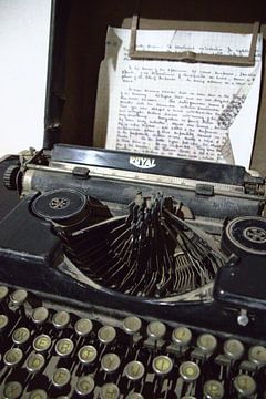Schreibmaschine von Mirjam van Hoek