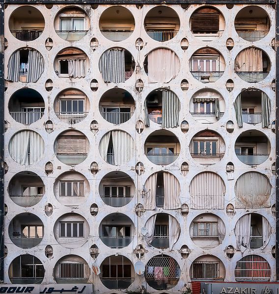 Le bâtiment Koujak-Jaber. par Roman Robroek - Photos de bâtiments abandonnés