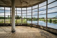 Vervallen buitenzwembad - urbex