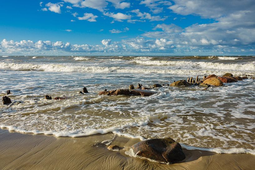 Ostseeküste an einem stürmischen Tag von Rico Ködder