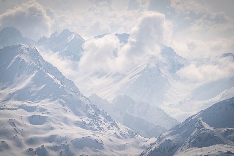 Snow, mountains and sun on top of the glacier by Margreet Riedstra