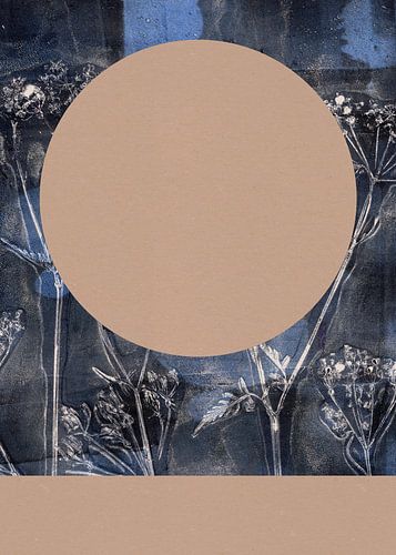 Botanische Zen-Wabi-Sabi-Kunst im Japandi-Stil VII von Dina Dankers