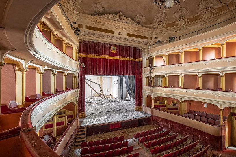 Abandoned Theatre by Gentleman of Decay