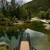 Passerelle Skywalk au-dessus d'une rivière en Slovénie sur Robert Ruidl