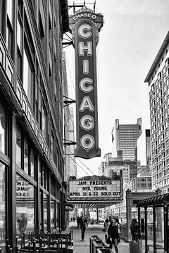Chicago Theater Sign by VanEis Fotografie