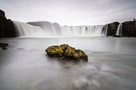 Godafoss waterval in IJsland van Tim Emmerzaal thumbnail