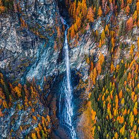 Waterfall austria van Thomas Bartelds