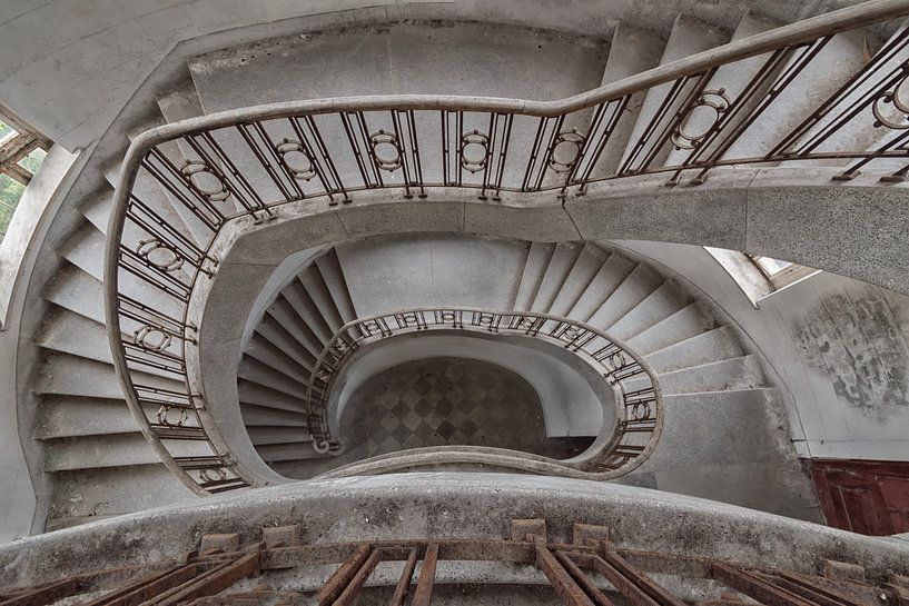 Lost Place - the staircase by Linda Lu