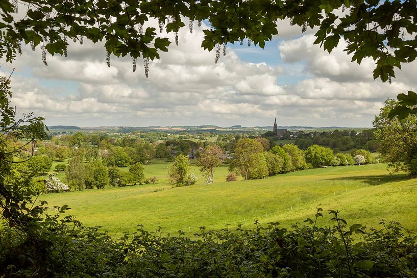 Panorama van dorpje Vijlen in Zuid-Limburg van John Kreukniet