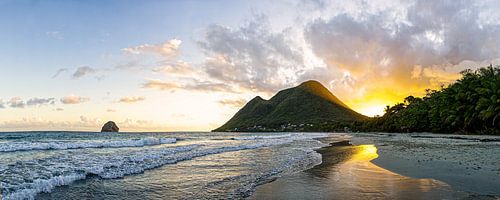 Zonsondergang op het Diamantstrand