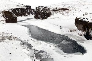 Fjadrargljufur