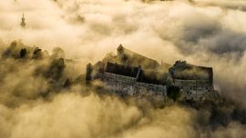 Burghausen - Lever de soleil par un matin d'automne brumeux sur Dieter Meyrl