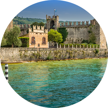 TORRI DEL BENACO Scaligerisch kasteel  van Melanie Viola