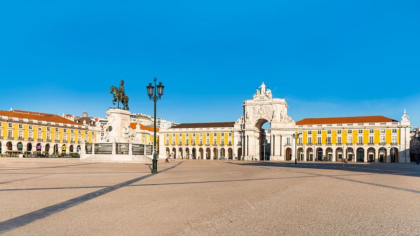 Praça do Comércio, Lisbon, Portugal by Adelheid Smitt