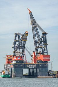 Das größte Kranschiff der Welt: die Sleipnir.