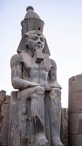 Farao beeld in Luxor Tempel, Egypte