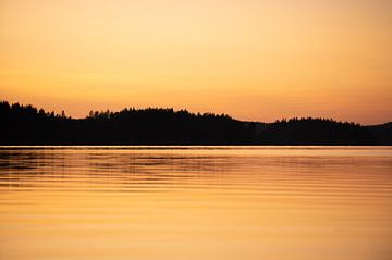 Zonsondergang te Camp Grinsby - Zweden van Vincent D'hondt