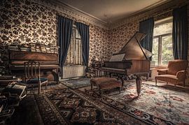 Don't play by the book.... play by your heart! by Marco Bontenbal